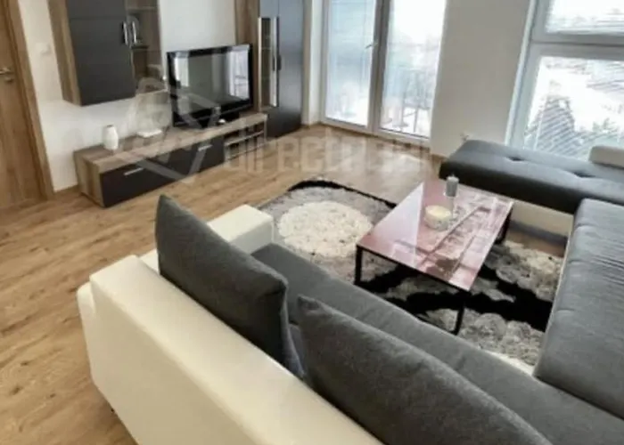 Апартаменты Brand New Sered'